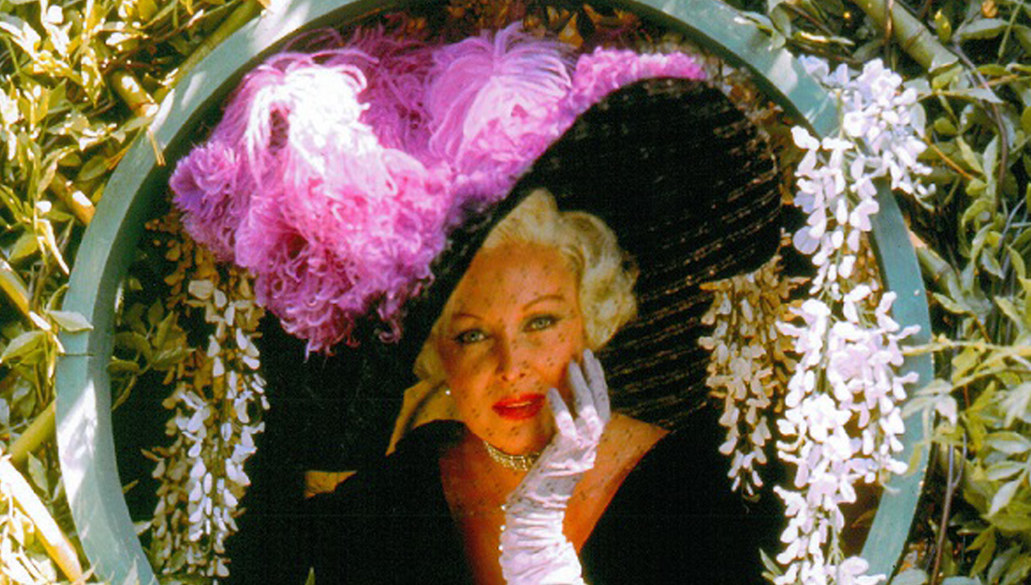 CATERINA BORATTO. LA DONNA CHE VISSE TRE VOLTE ETA BETA Magazine